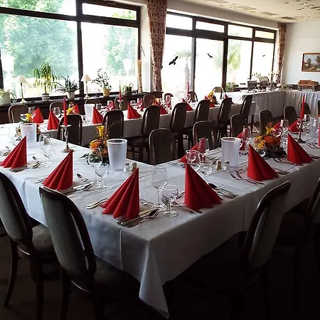 Park-hotel Hotel 2*